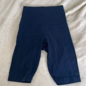 Align High Rise short